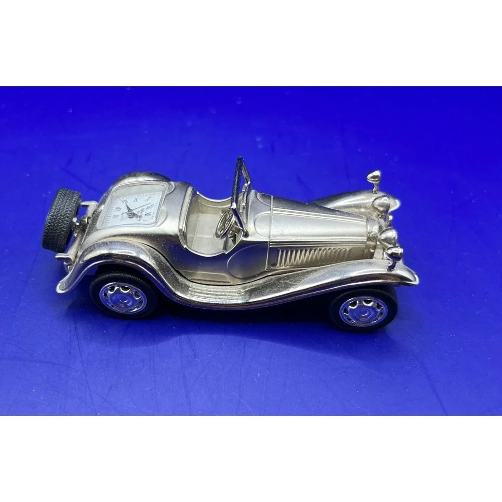 Vintage Car Desk Clock Retro Auto Collectible Classic Quartz Model Gift 4